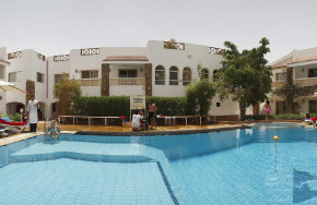 Camel Hotel
