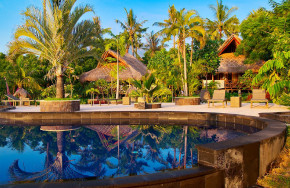Alam Batu Beach Bungalow Resort